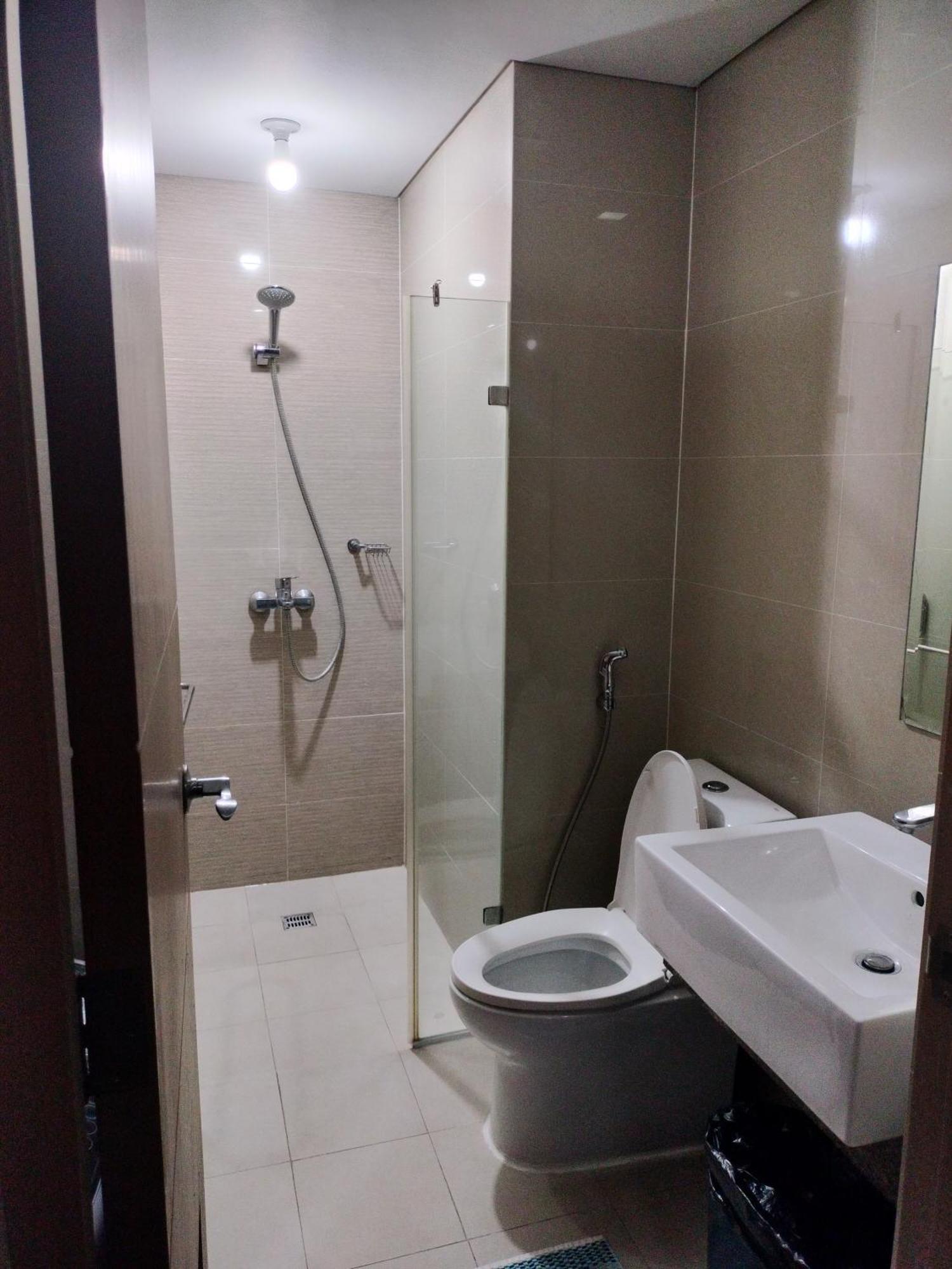 Condotel Near Airport Pasay Exterior photo